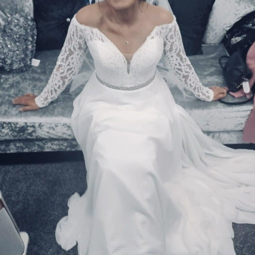 Justin Alexander #55100 Wedding Gown (Unaltered)